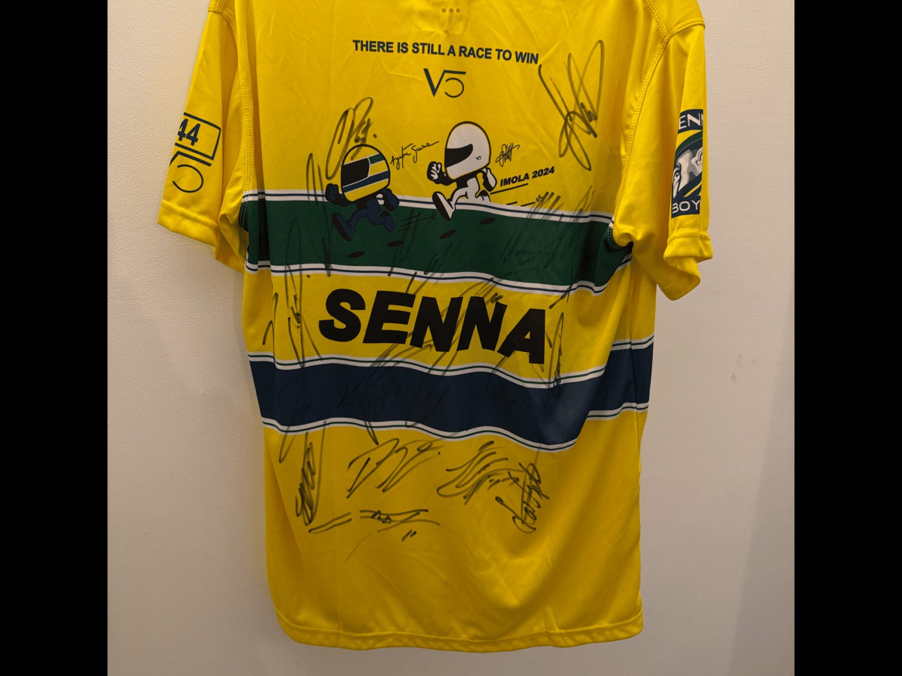 Imola 2024 - Senna Forever T shirt-multi signed by all of the F1 drivers - Image 4
