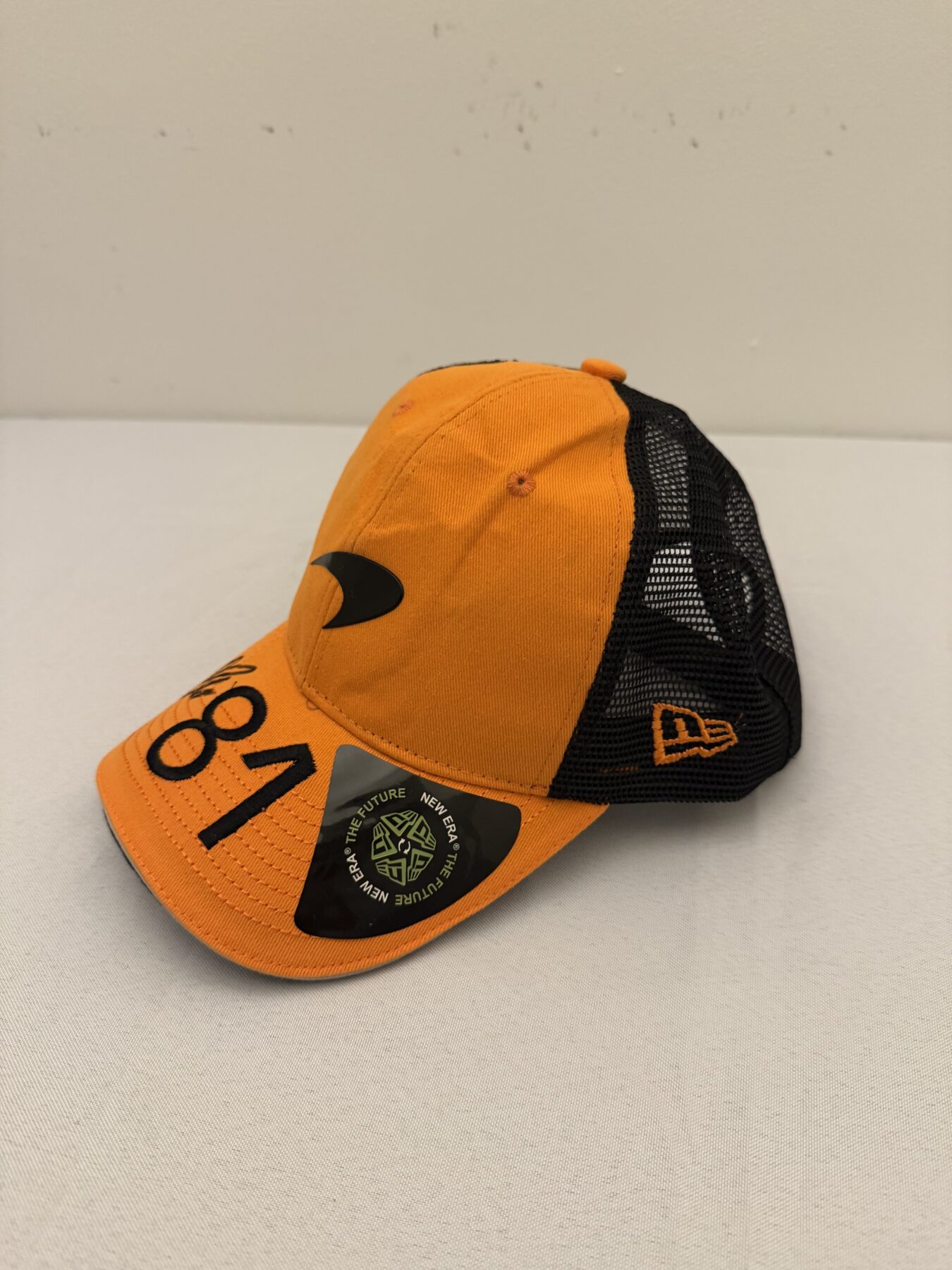 Oscar Piastri McLaren cap Signed-2025 - Image 5