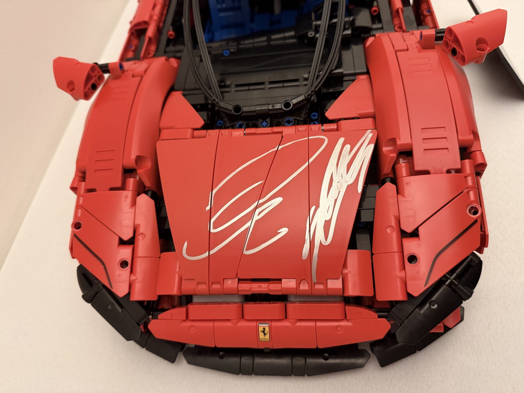 LEGO Ferrari Daytona sp3 -1/8 scale-Signed TWICE by Lewis Hamilton and Charles Leclerc - Image 9