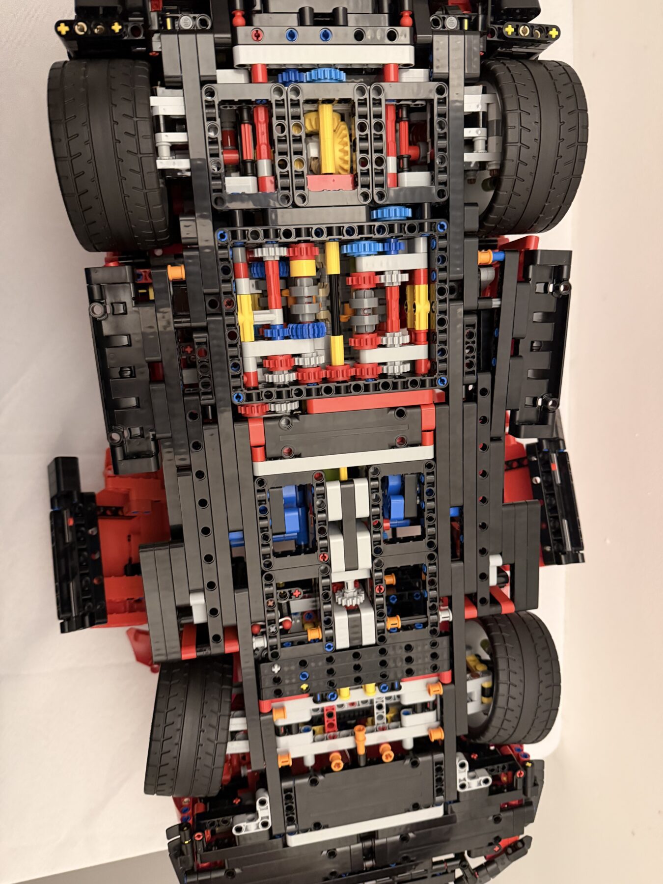 LEGO Ferrari Daytona sp3 -1/8 scale-Signed TWICE by Lewis Hamilton and Charles Leclerc - Image 4