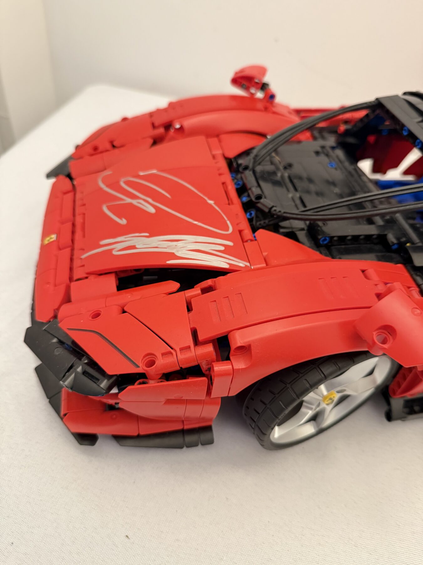 LEGO Ferrari Daytona sp3 -1/8 scale-Signed TWICE by Lewis Hamilton and Charles Leclerc - Image 27