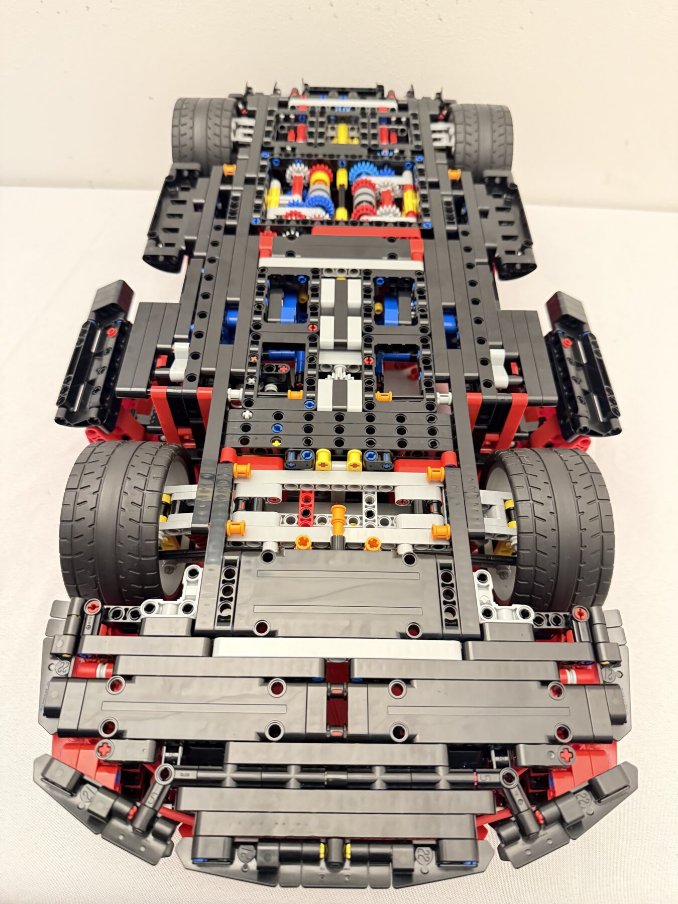 LEGO Ferrari Daytona sp3 -1/8 scale-Signed TWICE by Lewis Hamilton and Charles Leclerc - Image 51