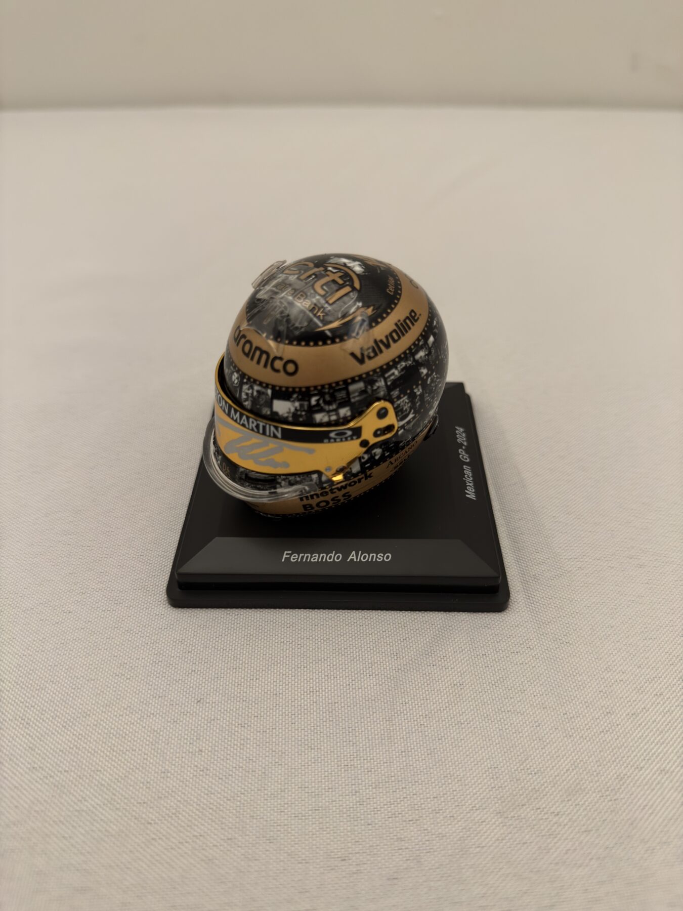 Fernando Alonso 1/5 scale helmet Signed - Image 12