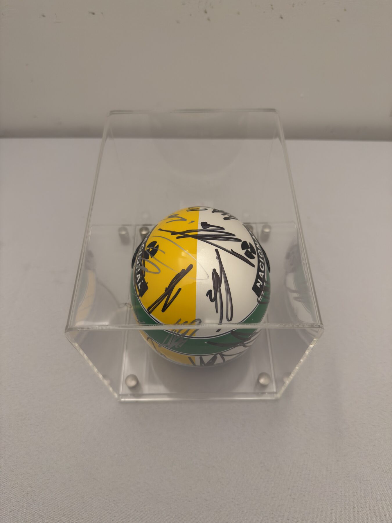 Ayrton Senna 1/2 tribute Bell helmet -Multi Signed on the helmet - Image 15