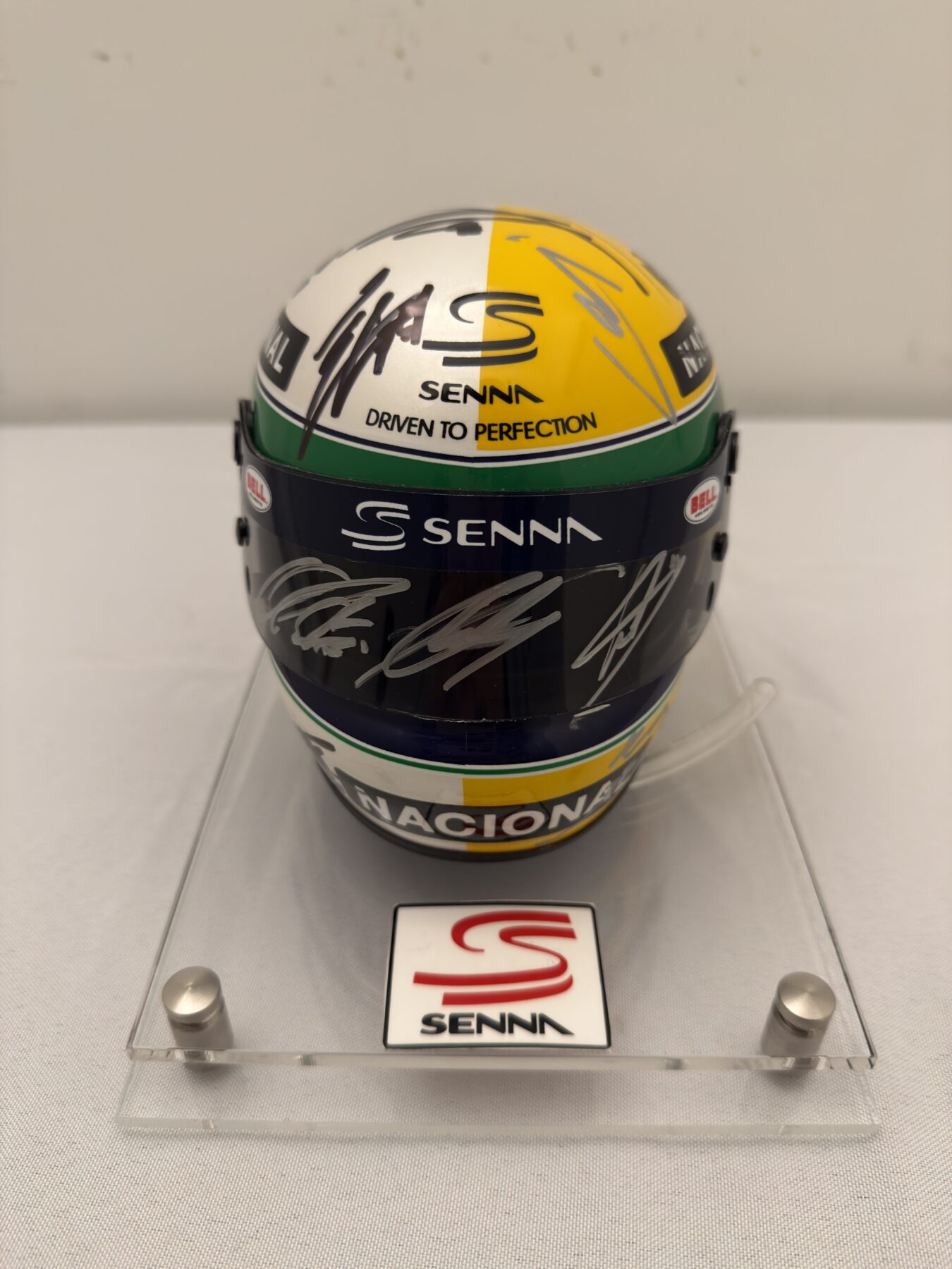 Ayrton Senna 1/2 tribute Bell helmet -Multi Signed on the helmet - Image 13