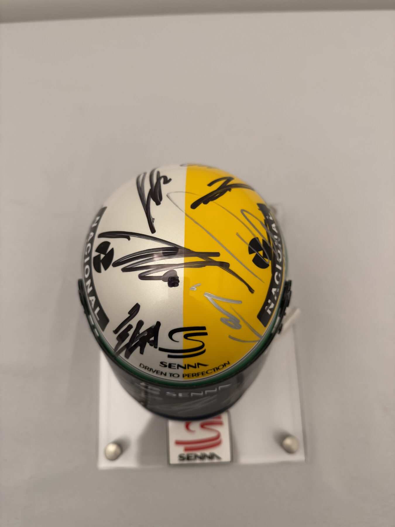 Ayrton Senna 1/2 tribute Bell helmet -Multi Signed on the helmet - Image 10