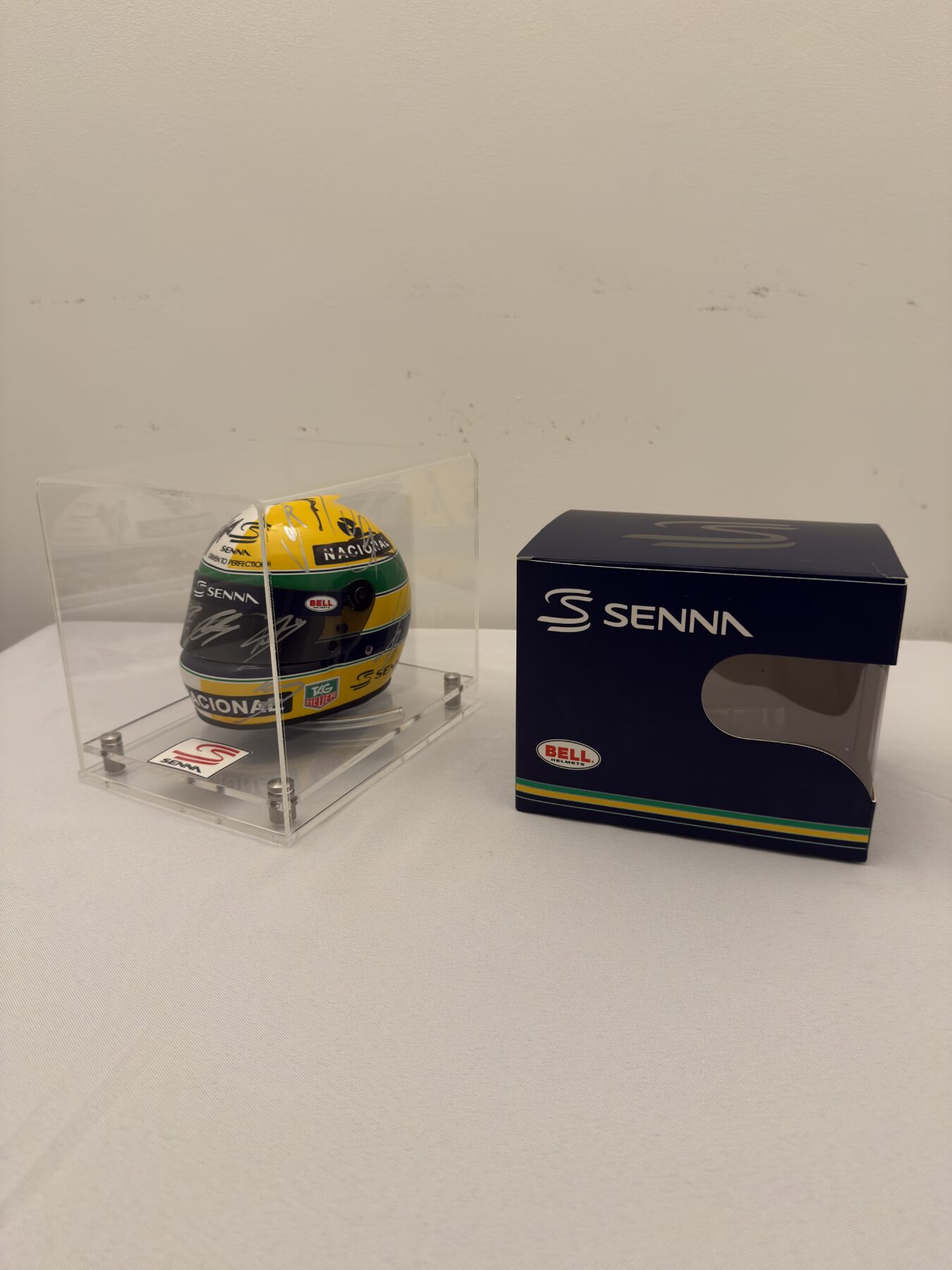 Ayrton Senna 1/2 tribute Bell helmet -Multi Signed on the helmet - Image 4