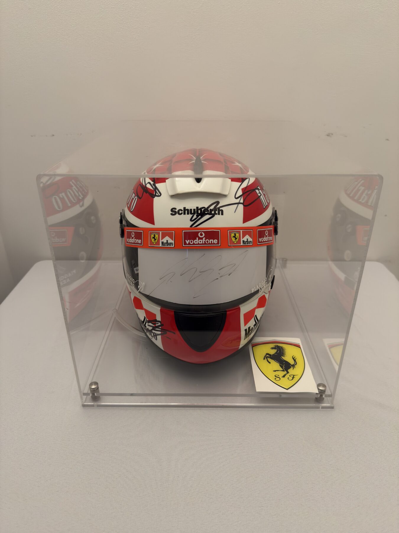 Michael Schumacher QM1 helmet multi signed by all 2025 F1 drivers and Michael Schumacher on the visor - Image 8