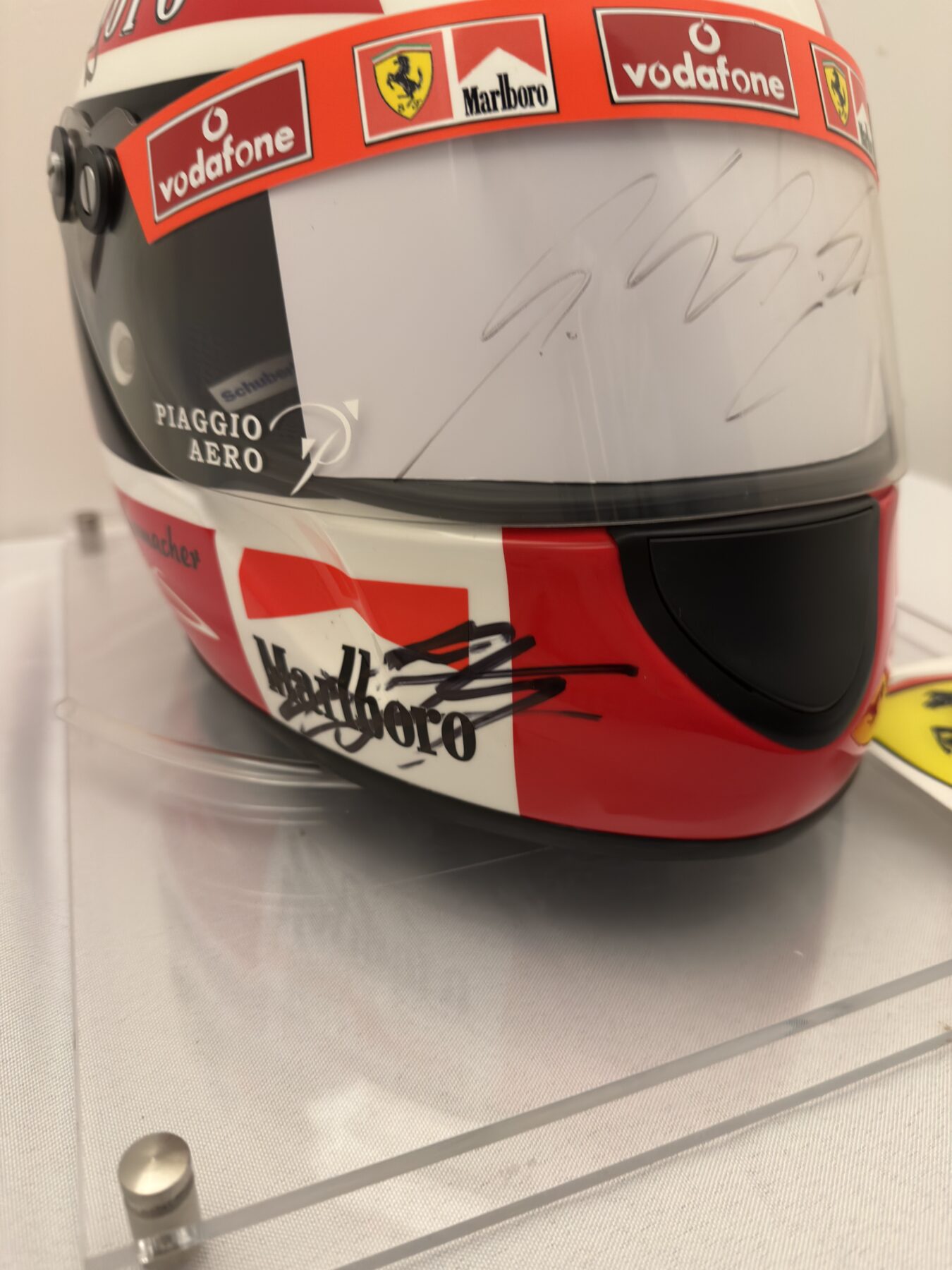 Michael Schumacher QM1 helmet multi signed by all 2025 F1 drivers and Michael Schumacher on the visor - Image 9
