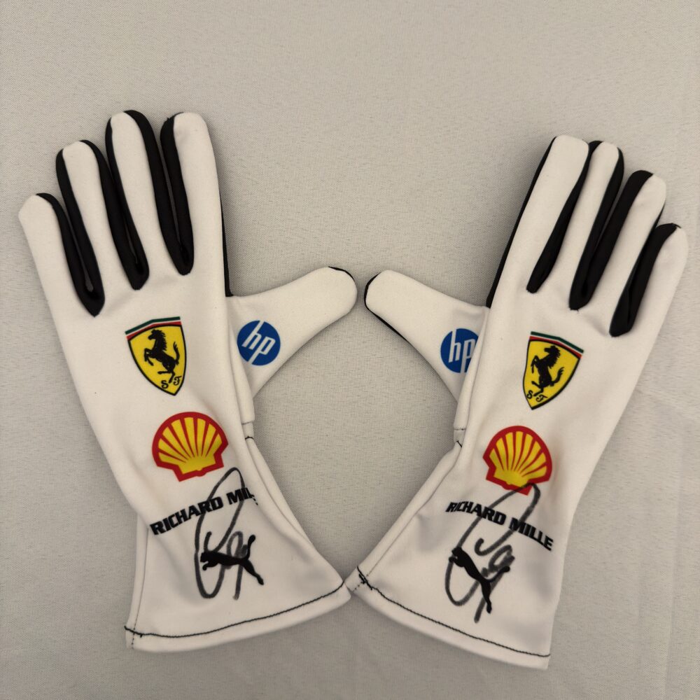 Lewis Hamilton-2025 gloves-Monza White-Signed