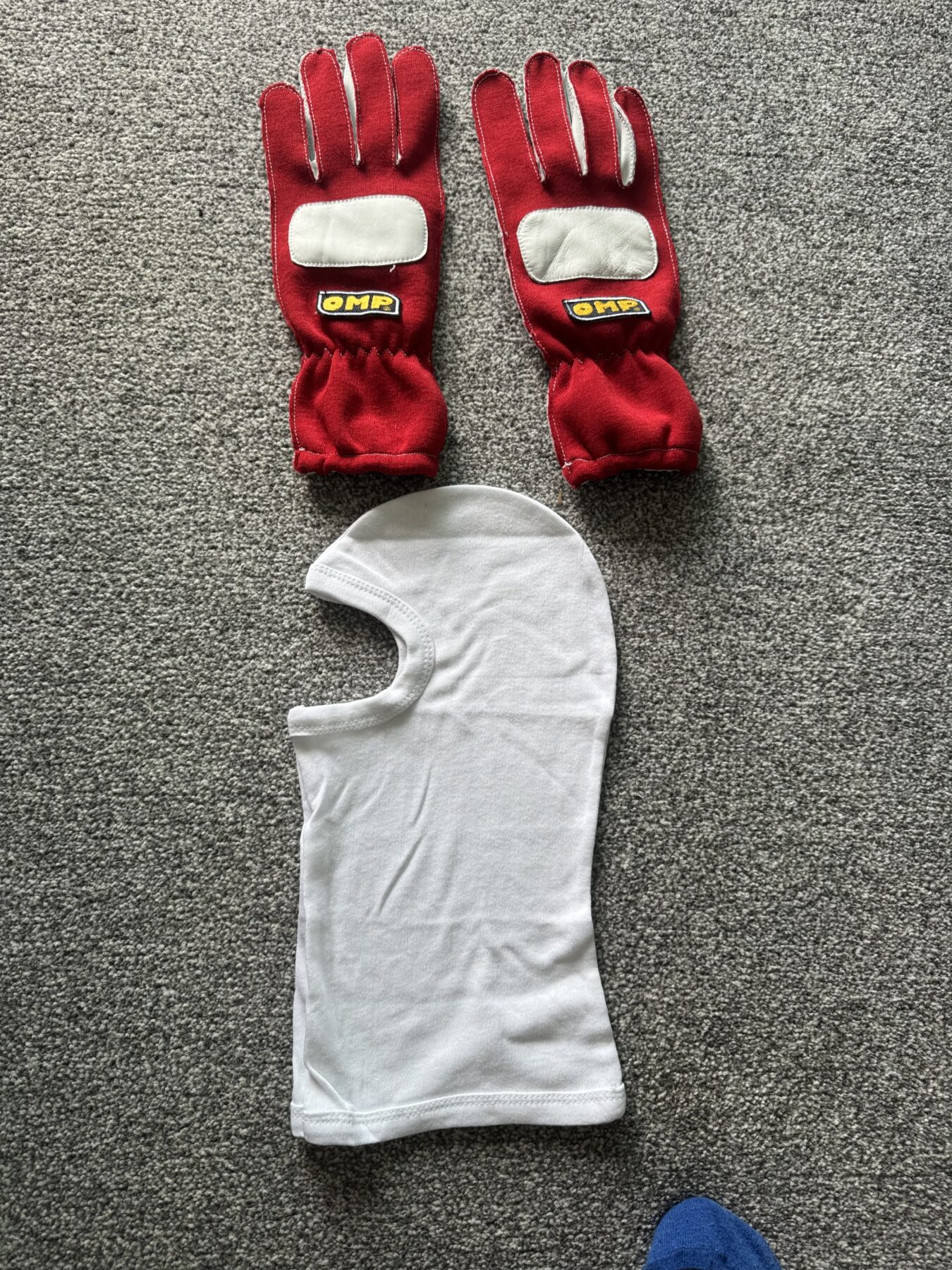 Senna gloves and balaclava