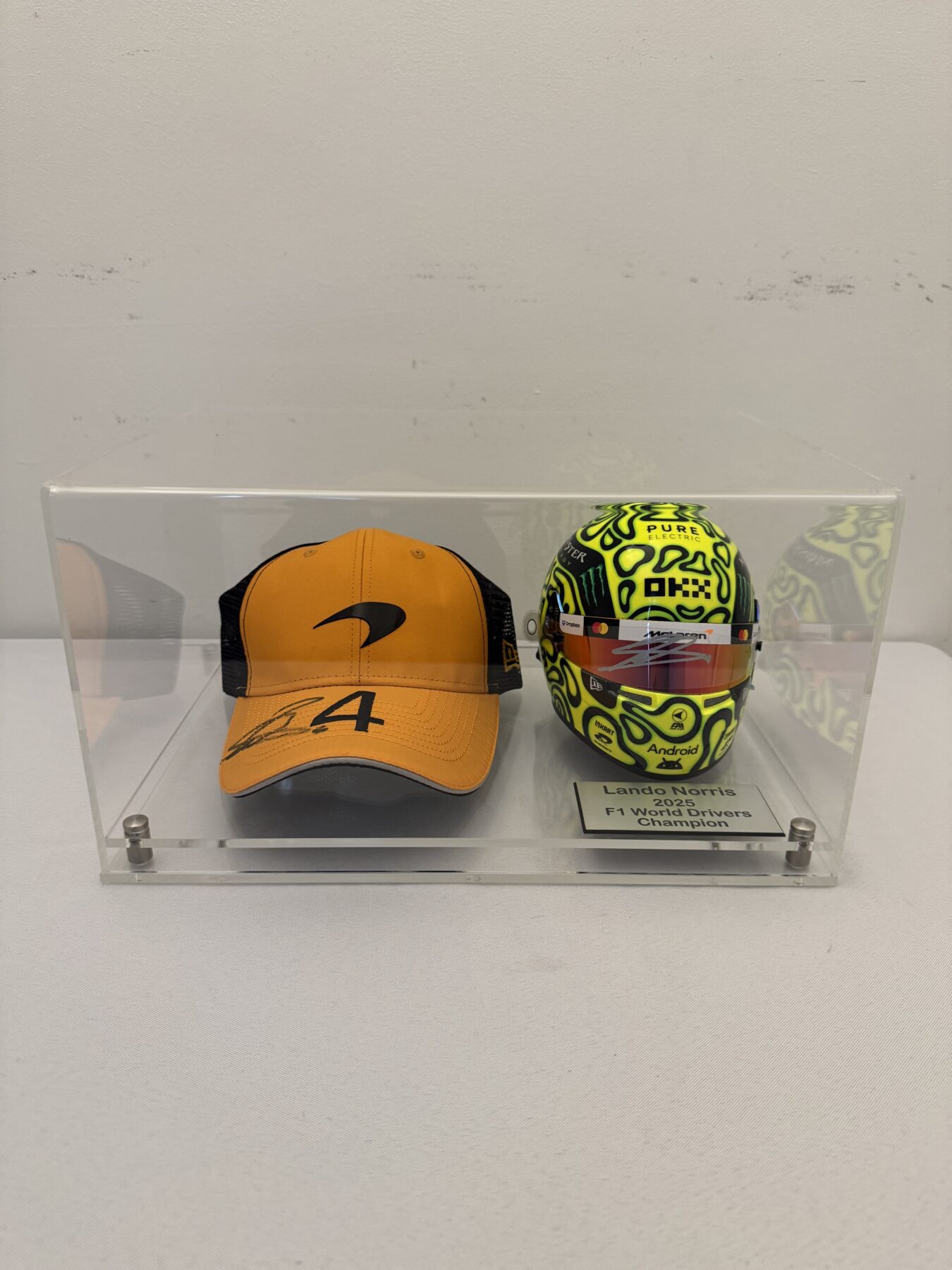 Lando Norris Signed Bell 1:2 Scale F1 Helmet and Cap Display Set - Image 3