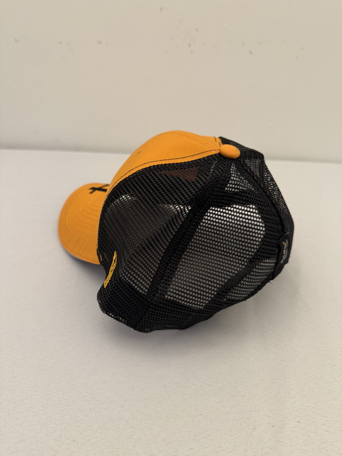 Lando Norris Signed Bell 1:2 Scale F1 Helmet and Cap Display Set - Image 26