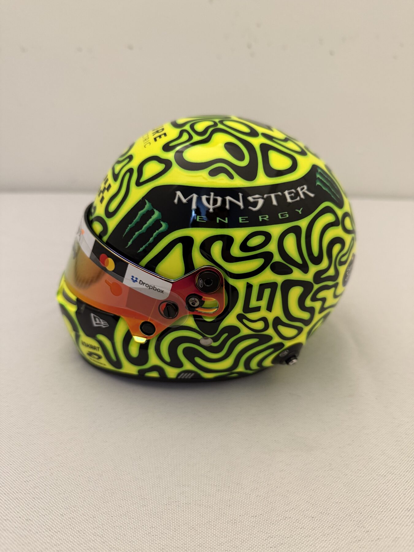 Lando Norris Signed Bell 1:2 Scale F1 Helmet and Cap Display Set - Image 37