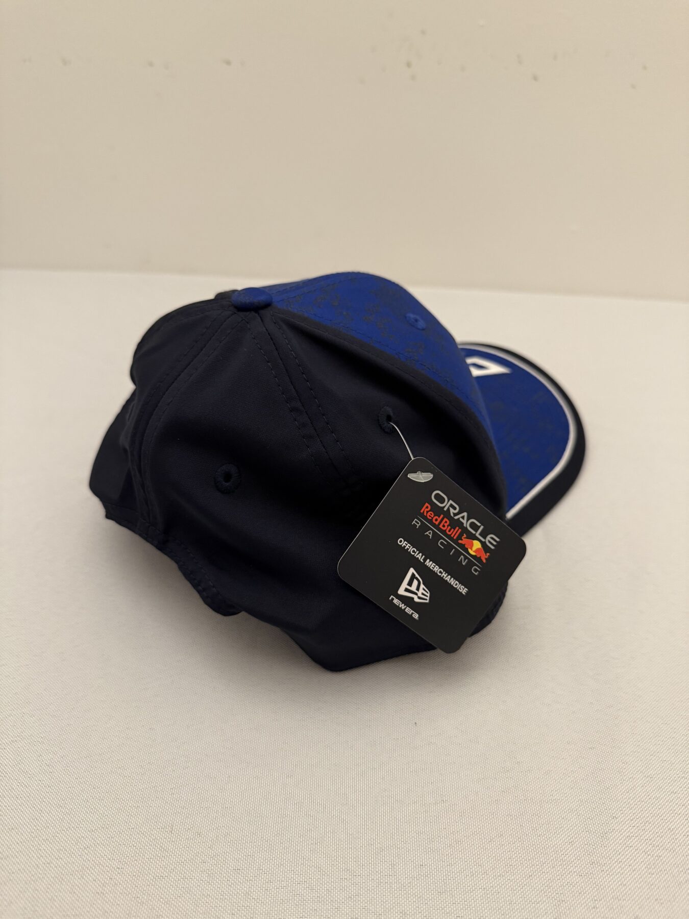 Isack Hadjar Signed Red Bull Cap number 6 - Image 3