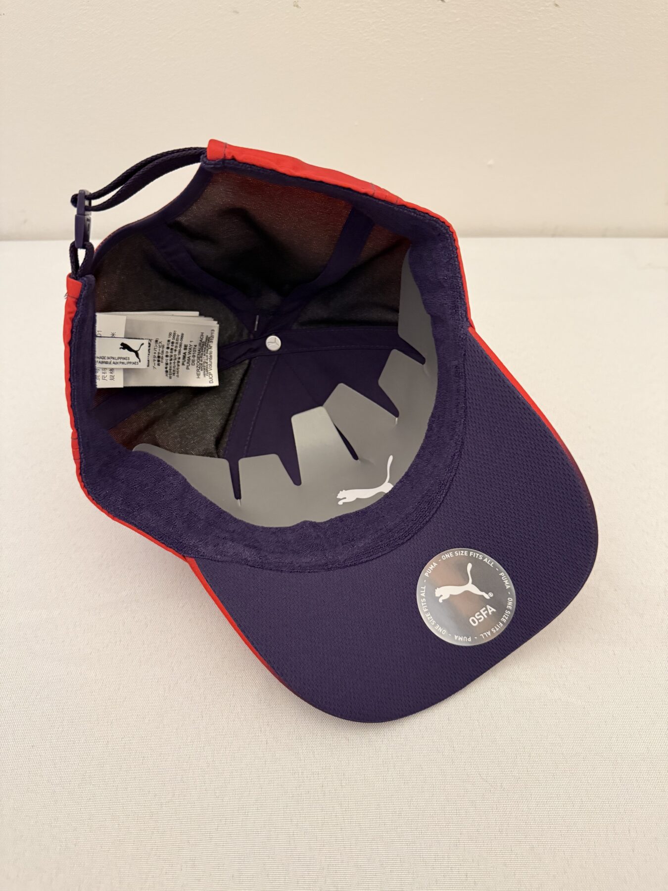 Lewis Hamilton-limited edition-Chinese Grand Prix Ferrari cap-Signed - Image 4