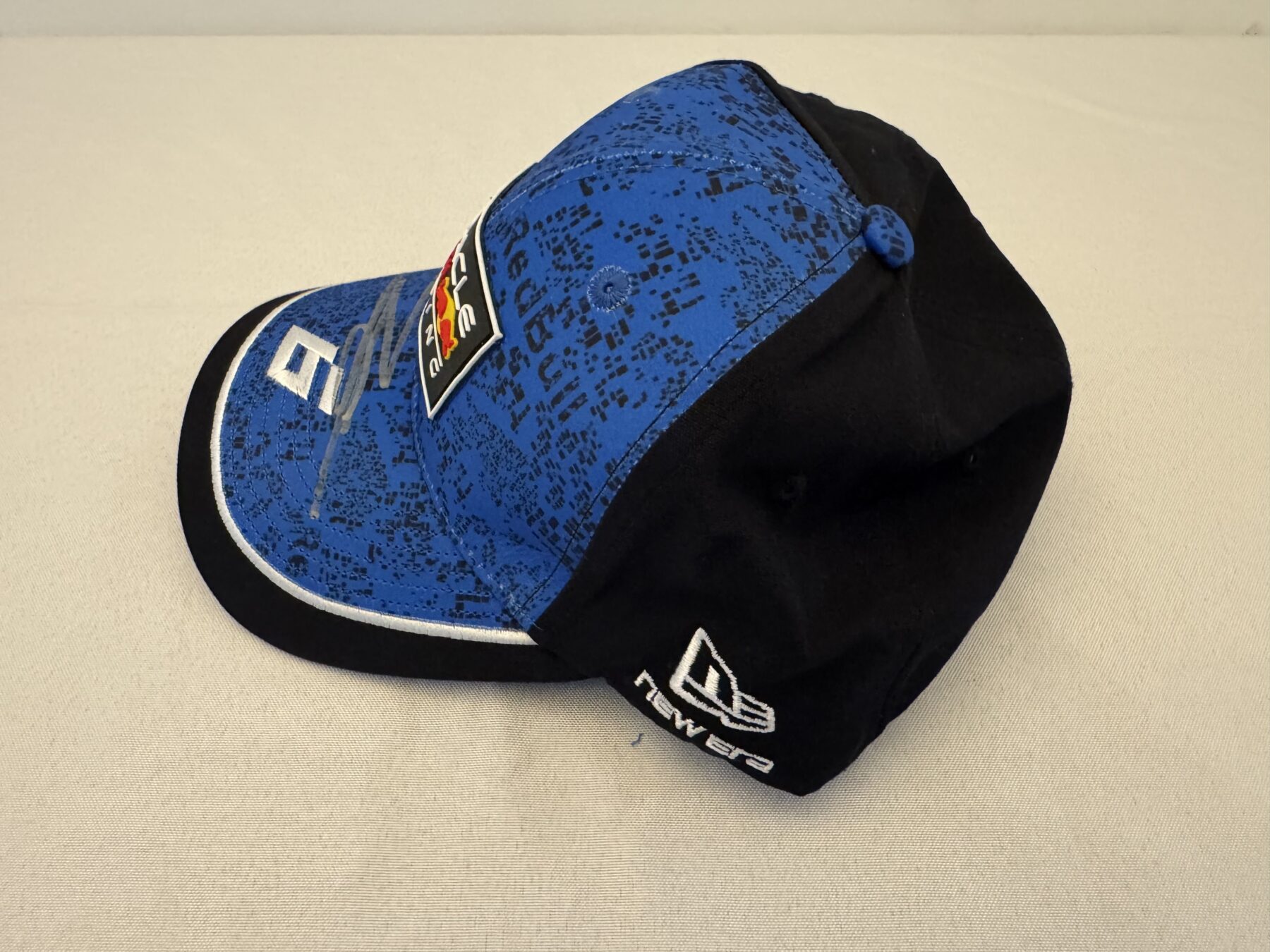 Isack Hadjar Signed cap-Japanese Grand Prix - Image 7