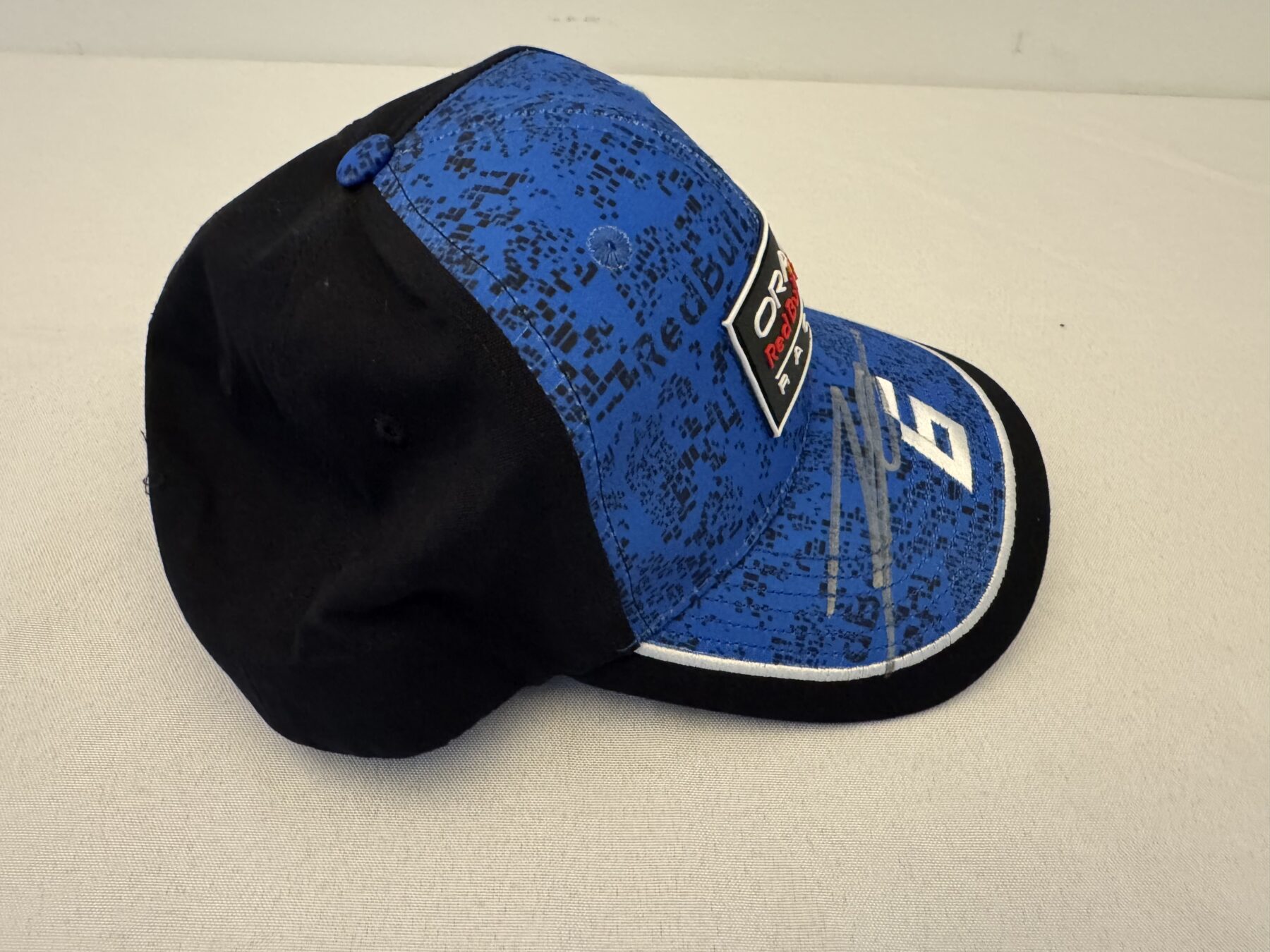 Isack Hadjar Signed cap-Japanese Grand Prix - Image 3