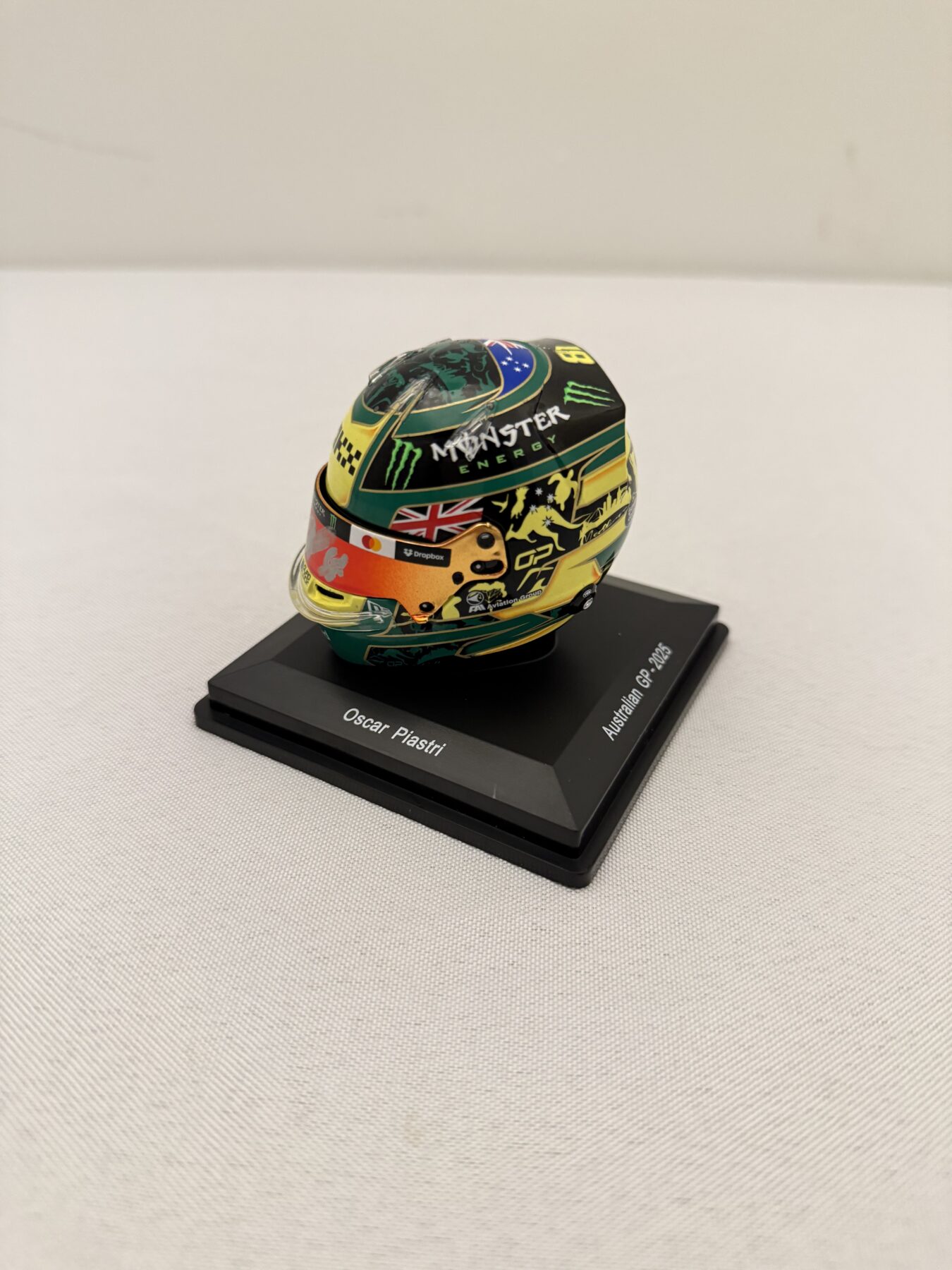 Oscar Piastri 1/5 scale Australia GP-helmet Signed twice - Image 7