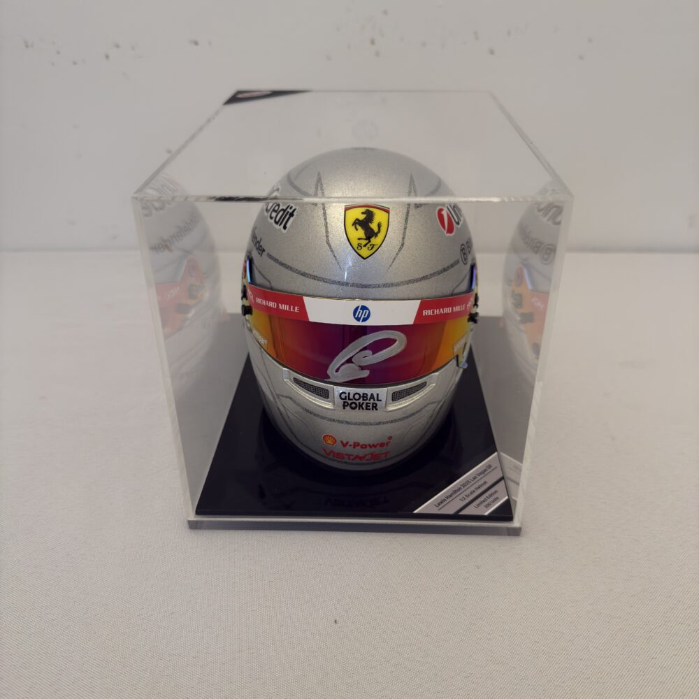 Lewis Hamilton-Bell 1/2 scale Las Vegas-limited edition-Ferrari Limited Edition helmet Signed on the helmet and on the box
