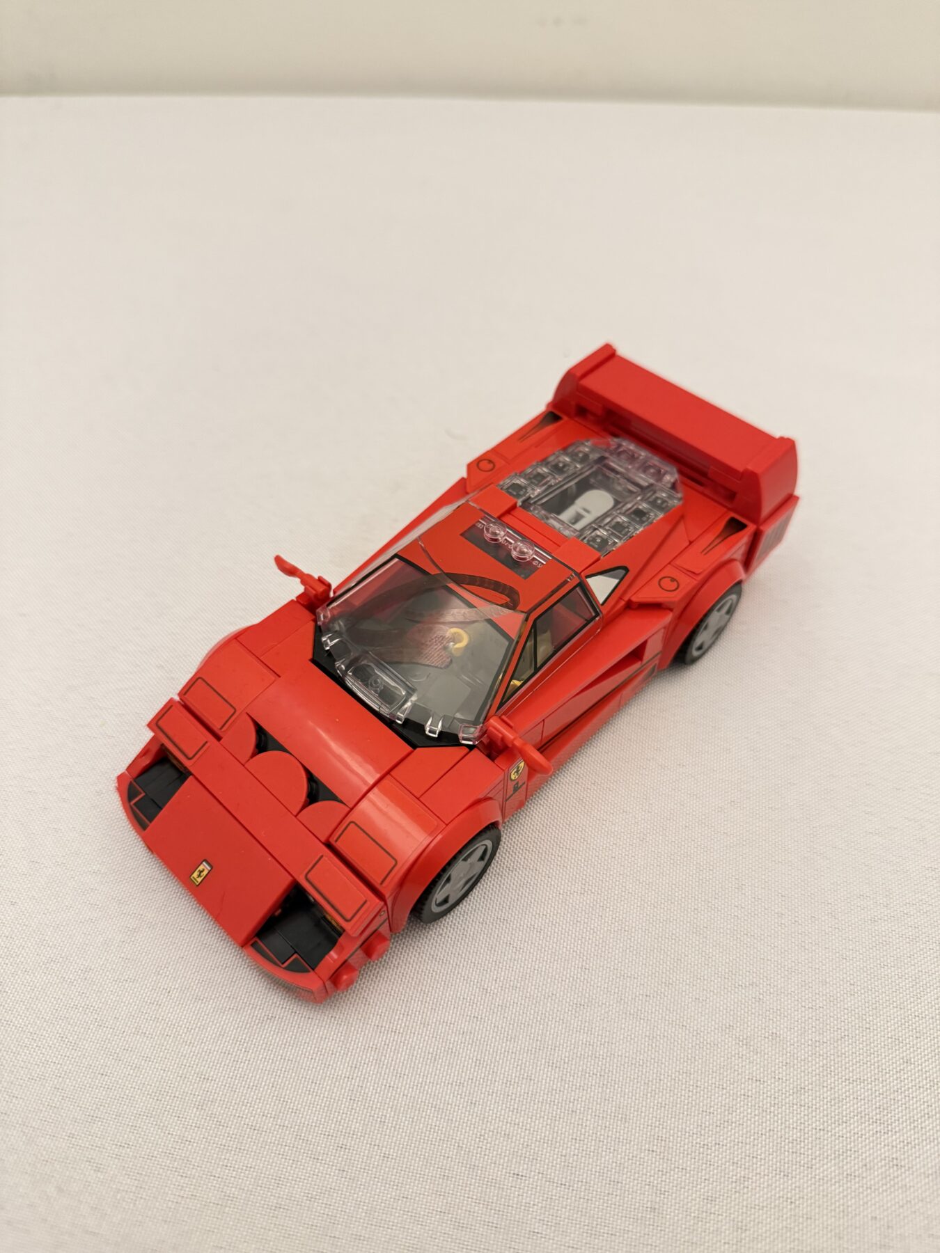 Ferrari F40-Lego model-Signed by Lewis Hamilton - Image 9