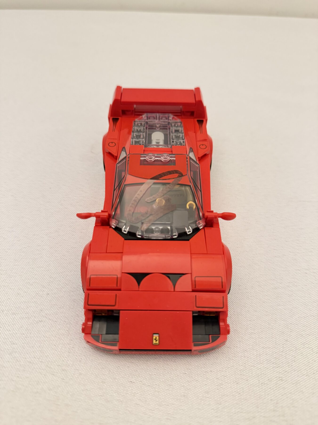 Ferrari F40-Lego model-Signed by Lewis Hamilton - Image 10
