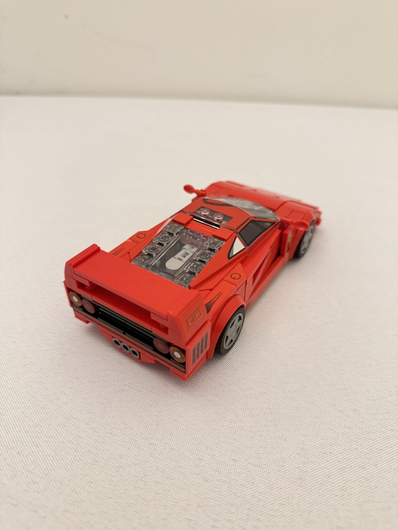 Ferrari F40-Lego model-Signed by Lewis Hamilton - Image 13
