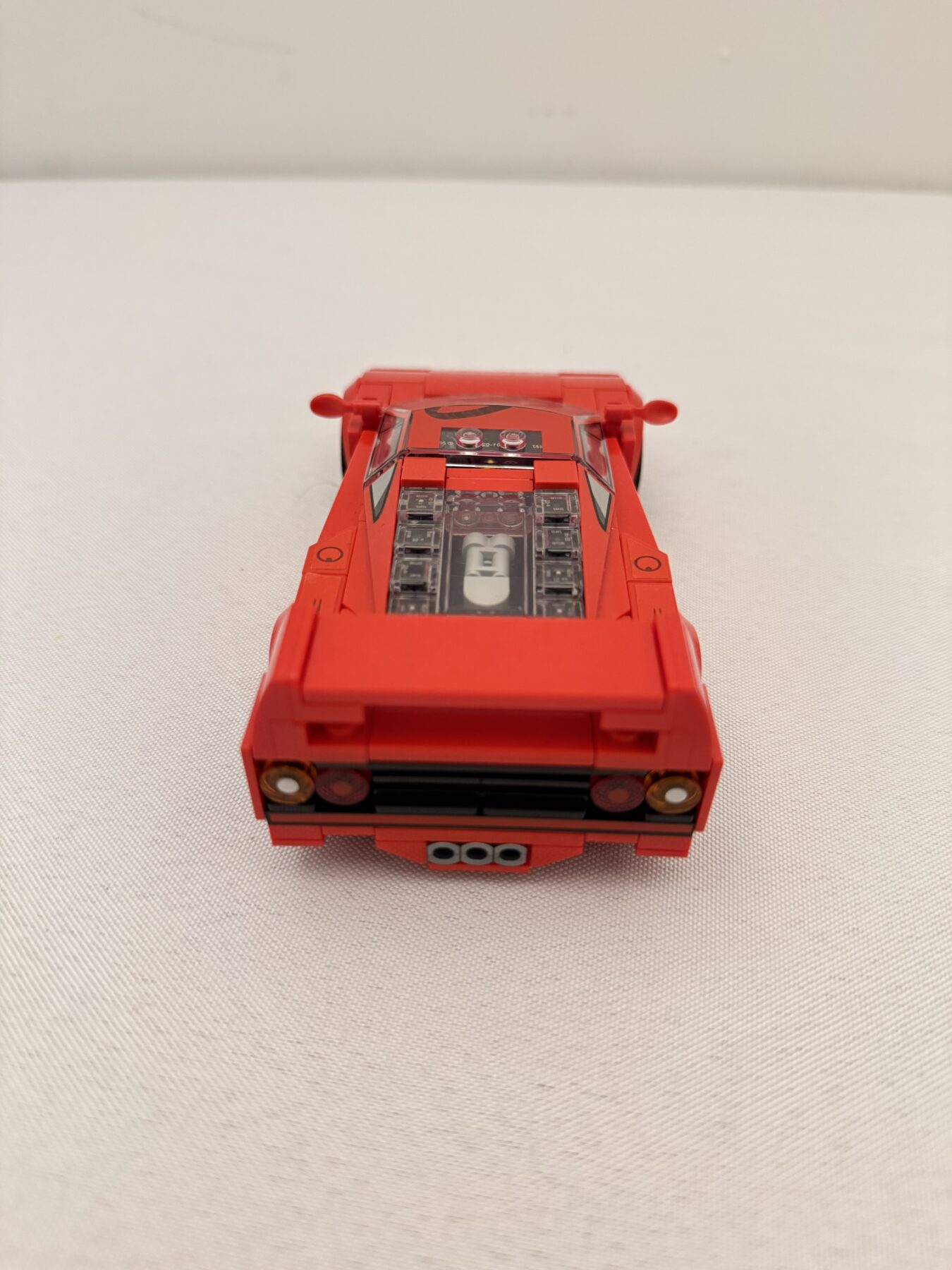 Ferrari F40-Lego model-Signed by Lewis Hamilton - Image 8