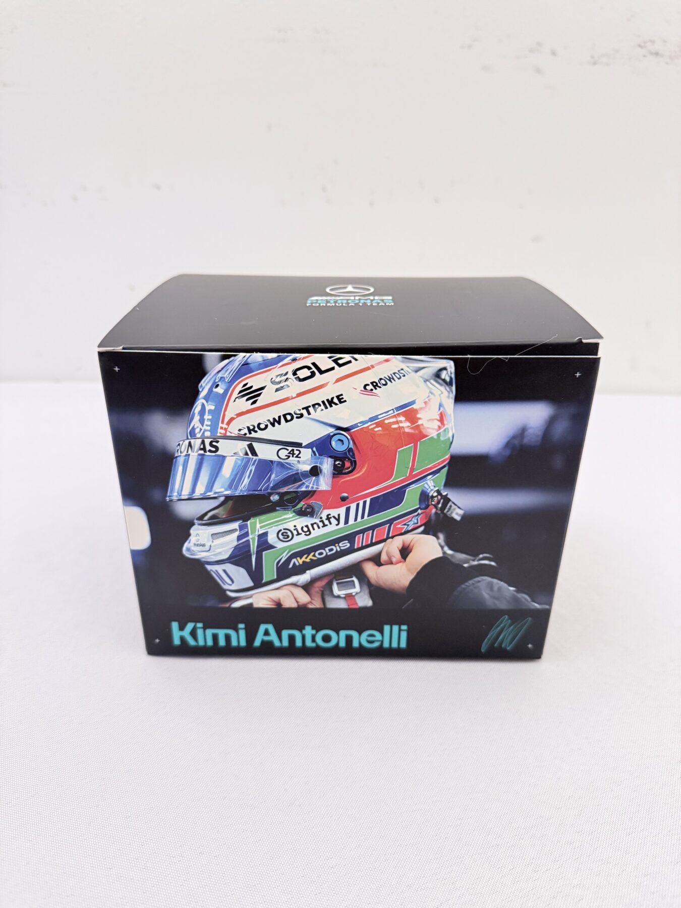 Kimi Antonelli-Bell 1/2 scale-2026-Helmet-Signed - Image 15