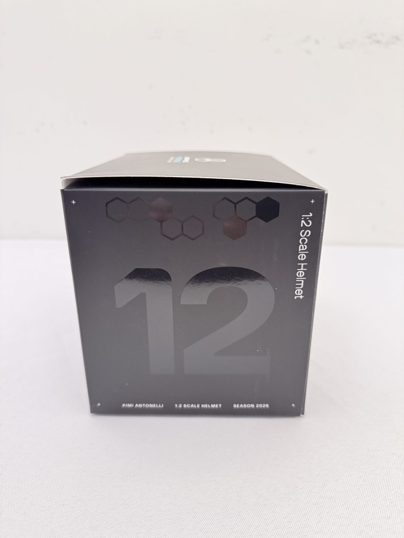 Kimi Antonelli-Bell 1/2 scale-2026-Helmet-Signed - Image 14
