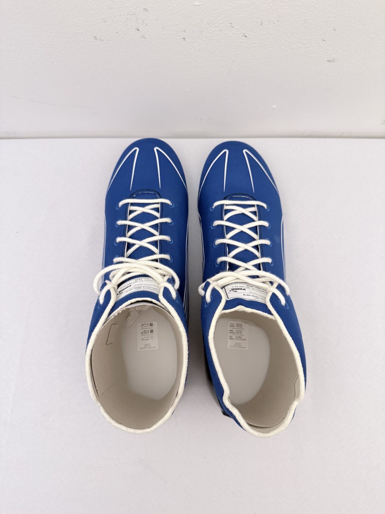 Lewis Hamilton Signed Ferrari Official Boots - Image 22