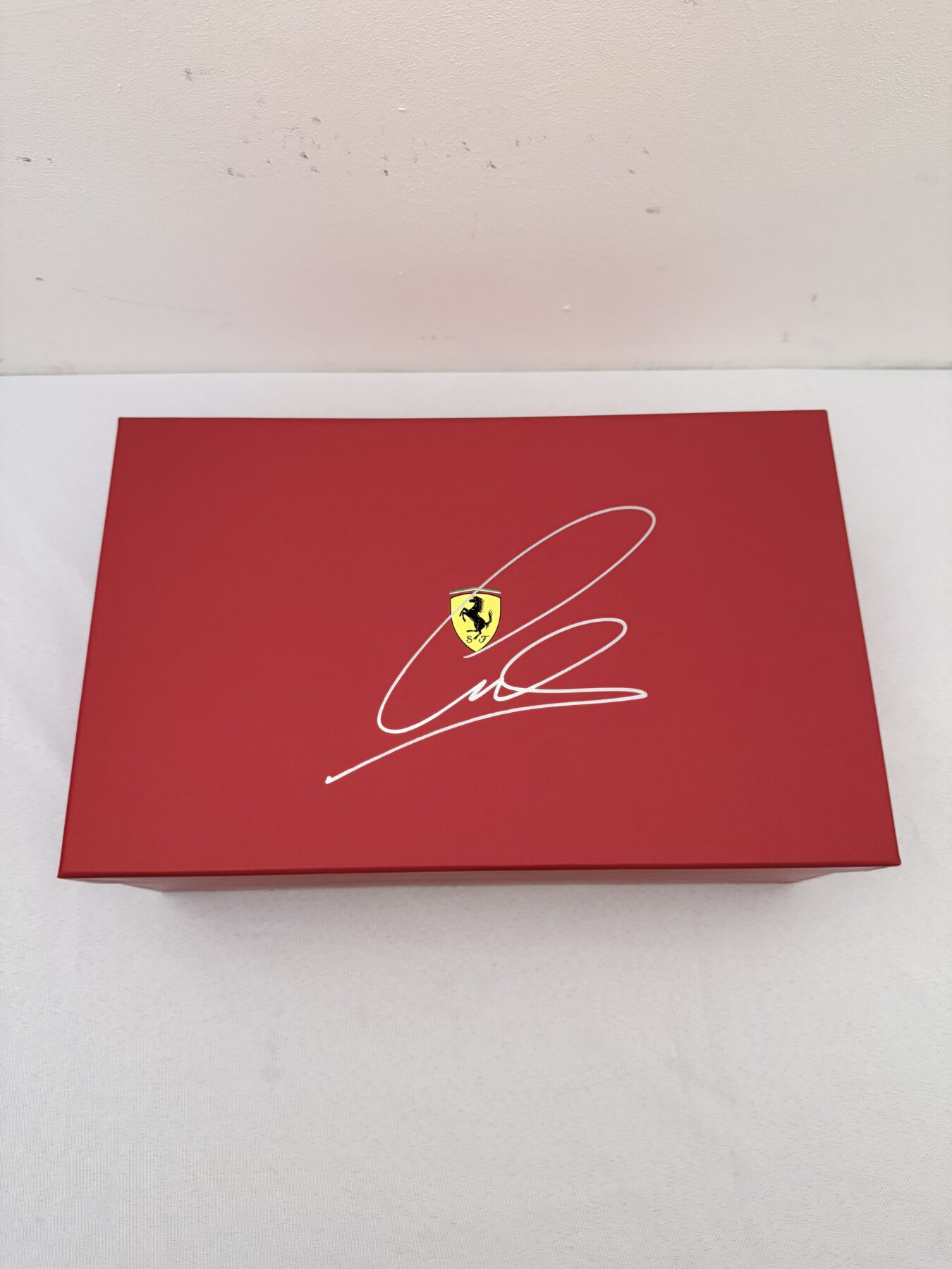 Lewis Hamilton Signed Ferrari Official Boots - Image 33