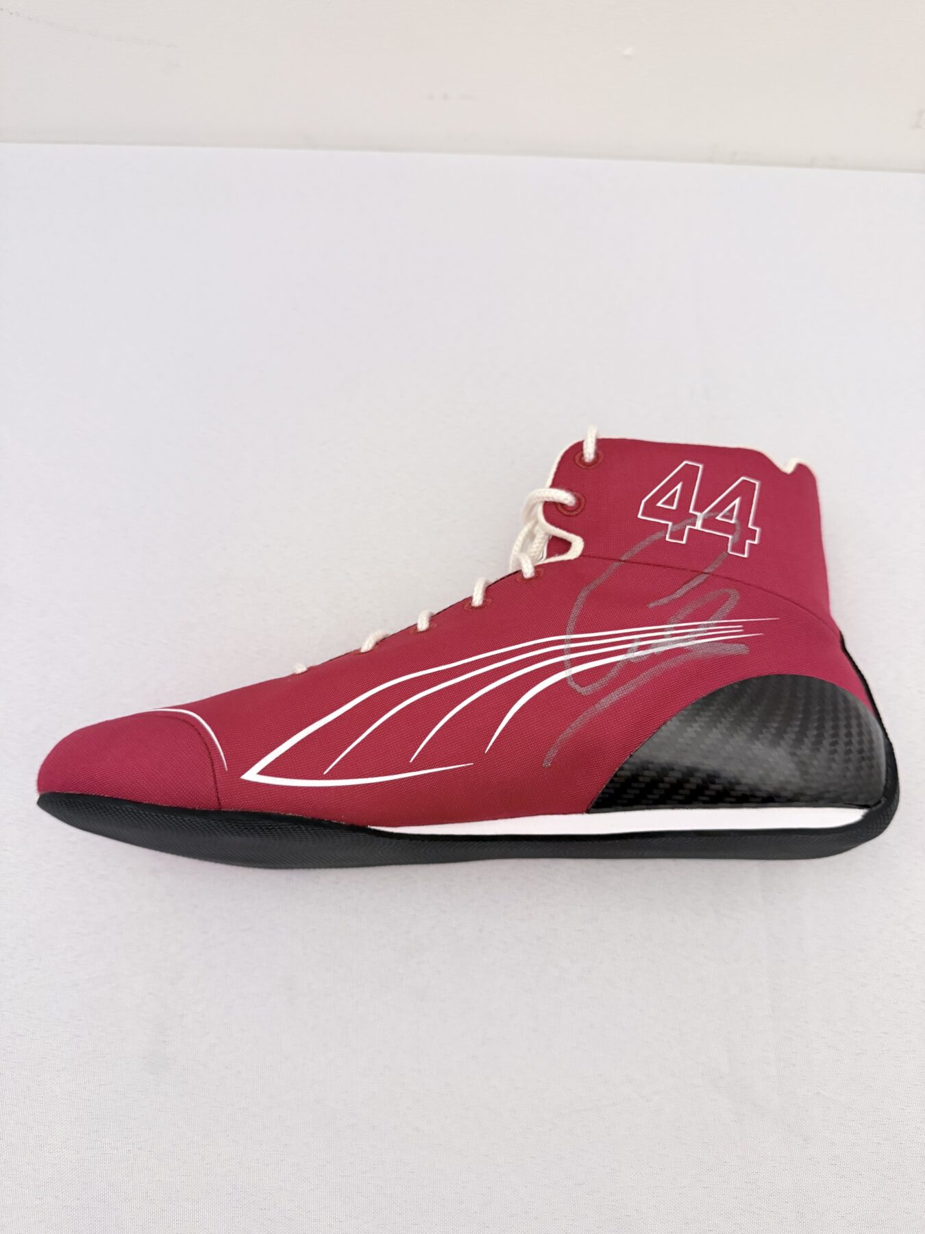 Lewis Hamilton Signed Ferrari Official Boots - Image 19